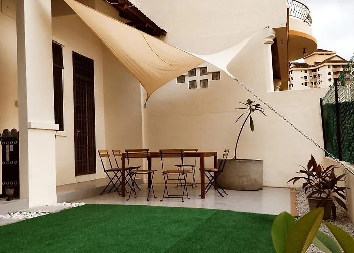 Pinang Beach Cottage @ Ferringhi