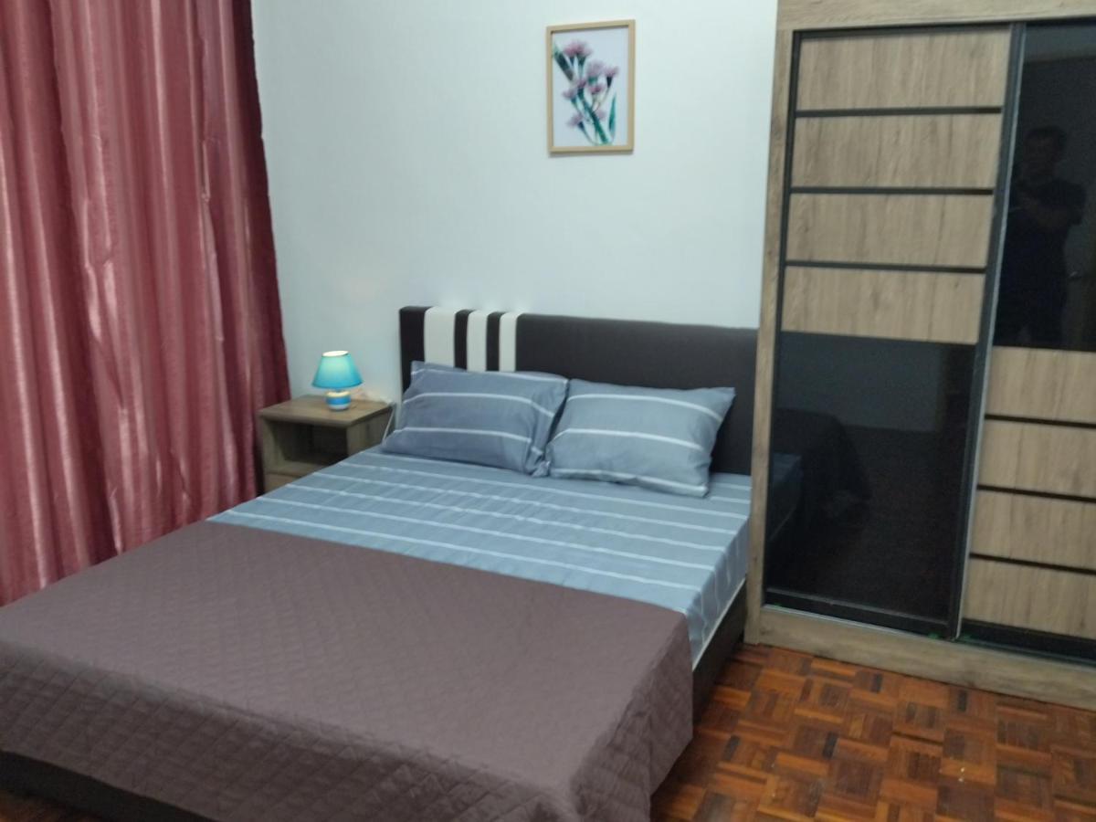 Holiday home Pinang @ Ferringhi *